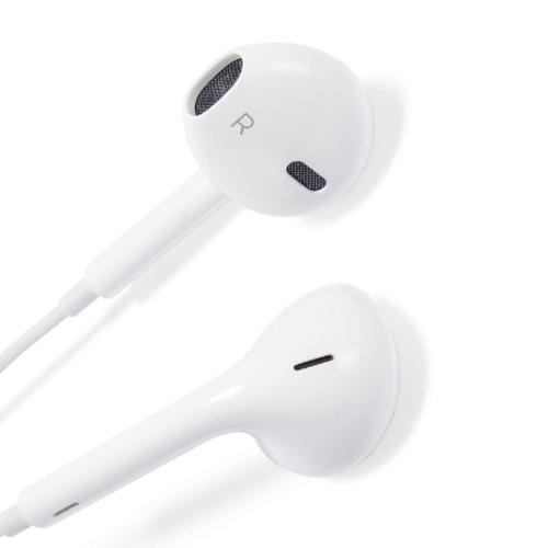 Apple EarPods with Remote and Microphone 3.5mm Jack Adapter - White £10