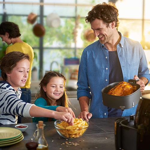 Philips Viva Collection Airfryer with Fat Removal Technology XXL  - Black