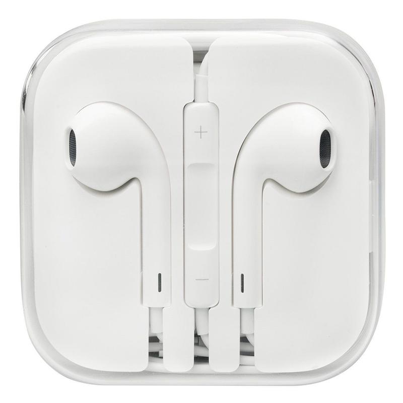 Apple EarPods with Remote and Microphone 3.5mm Jack Adapter